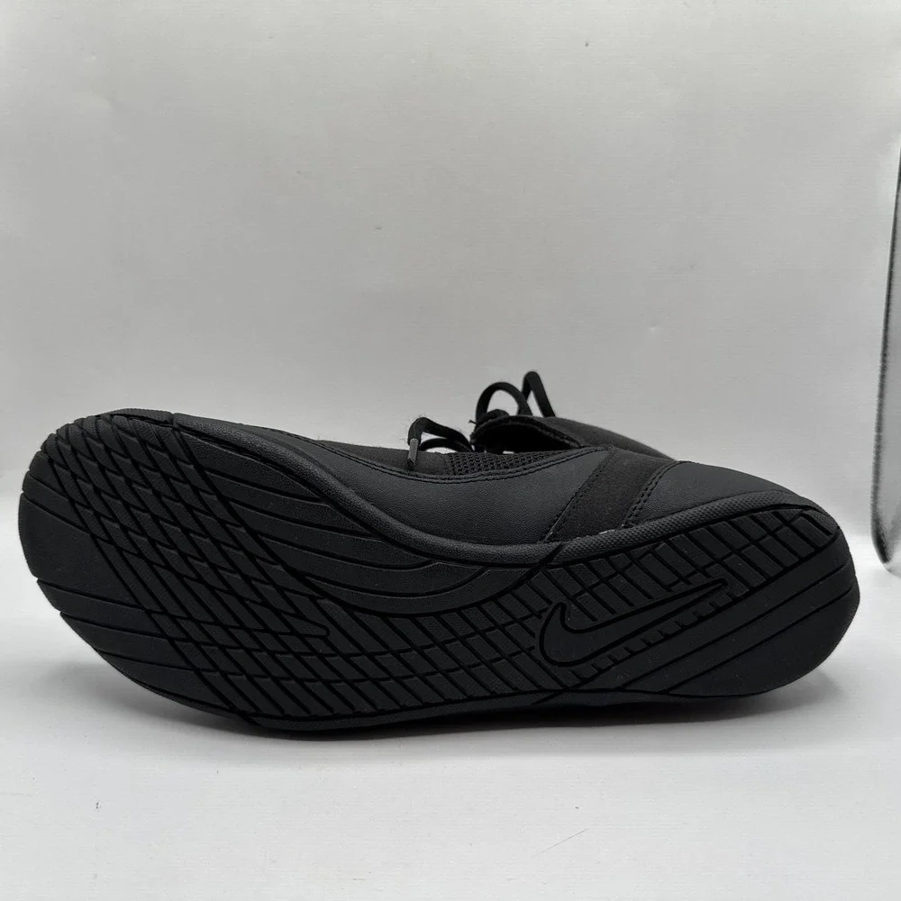 Nike fury black